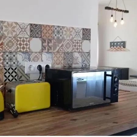 Pipo People House -