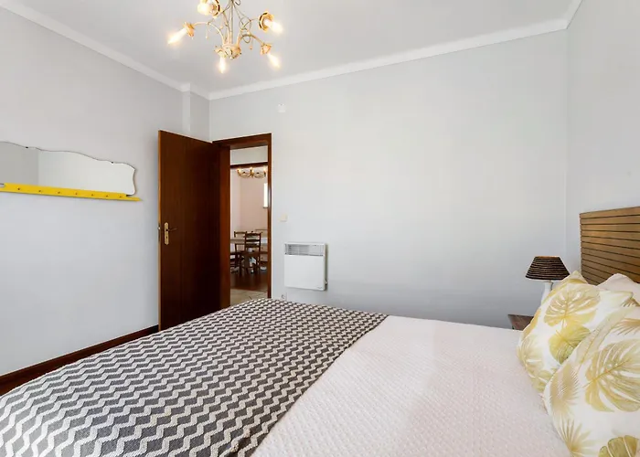 Pipo People House - * Óbidos