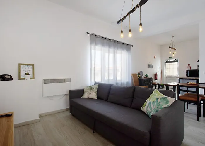 Nyaraló Pipo People House - *